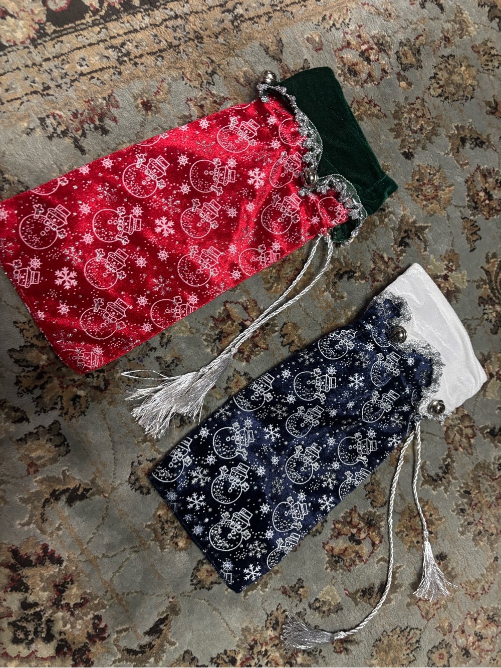 Christmas Velvet Drawstring Bottle Bags - Red & Navy Snowman Print